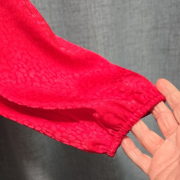 I-N-C Elegant Red Tone On Tone Animal Print Women's Top With Chain Detail XL - Picture 4 of 11